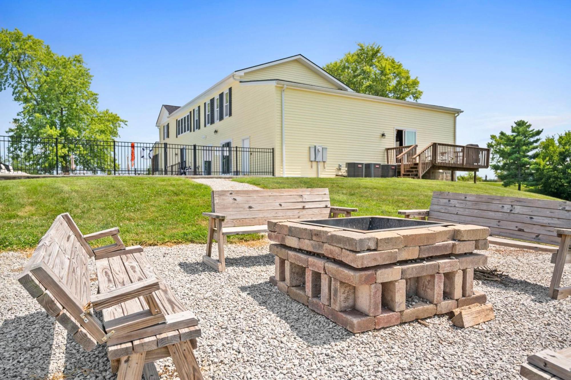 Big Family Lodge Near Ark Sleeps 16 Williamstown Dış mekan fotoğraf
